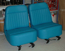 30/7-03 1951 Muntz Jet seats